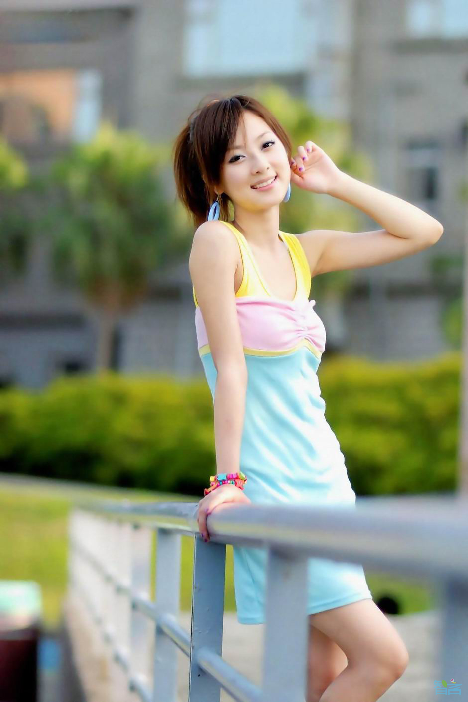 果子洁白美女唯美图片5