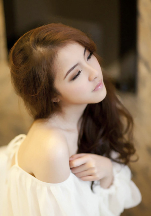 玉洁般的妩媚，让你格外妖娆！